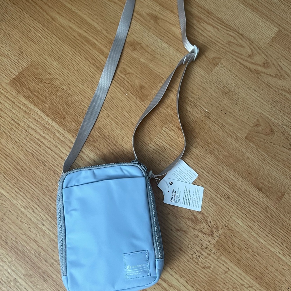 Periwinkle lululemon crossbody